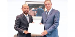 سفير الإمارات لدى الأرجنتين يلتقي رئيس الأوروغواي الشرقية