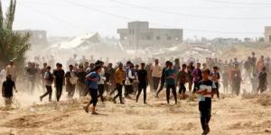 الأونروا: الفلسطينيون بين الموت جوعًا أو تحت القصف بعد 700 يوم من الإبادة