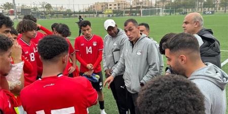 أسامة نبيه يعلن تشكيل منتخب مصر لمواجهة قطر بعد قليل