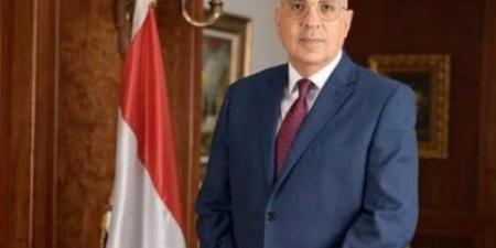وزير الري يتوجه بالتحية لكافة العاملين بالوزارة في كافة المواقع