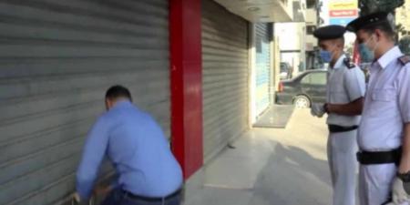 تحرير 147 مخالفة للمحلات المخالفة لقرار الغلق
