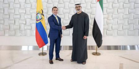 خالد بن محمد بن زايد ورئيس الإكوادور يبحثان تعزيز العلاقات الثنائية