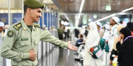جوازات مطار الأمير محمد بن عبدالعزيز بالمدينة تستقبل أولى رحلات ضيوف الرحمن القادمين من تايلند