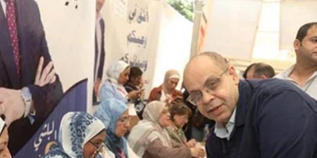 أكرم القصاص يسجل فى كشوف الجمعية العمومية لنقابة الصحفيين