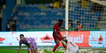 دوري روشن: القادسية يعود إلى نغمة الإنتصارات ويكتسح الخلود برباعية