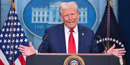 تليجراف: أثرياء أمريكا يفرّون من فوضى ترامب.. وبريطانيا تفتح ذراعيها