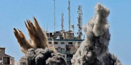 استشهاد 11 فلسطينيا في قصف للاحتلال الصهيوني على مناطق متفرقة بقطاع غزة..#خبر_عاجل