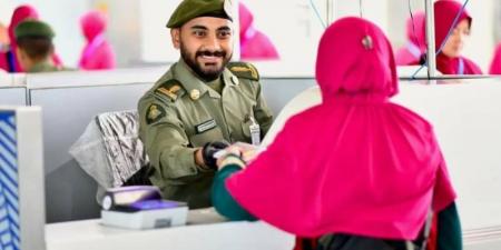 جوازات المدينة المنورة تستقبل أولى رحلات ضيوف الرحمن القادمين من الصين لأداء فريضة الحج