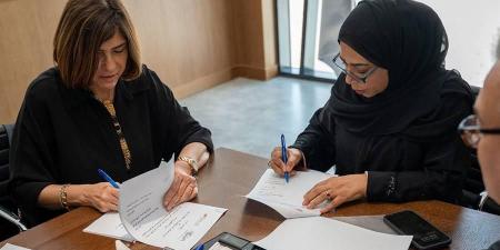 تعاون بين المركز الدولي للتعليم وجمعية الصحفيين