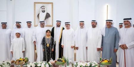 هزاع بن زايد يحضر حفل استقبال بمناسبة زفاف سعيد راشد النعيمي