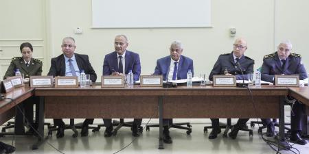 ممثلون عن وزارة الداخلية يؤكدون في جلسة استماع لهم بالبرلمان، على المسؤولية المشتركة لتطوير العمل البلدي