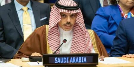 وزيرا خارجية السعودية وبريطانيا يبحثان العلاقات الثنائية والتطورات الإقليمية
