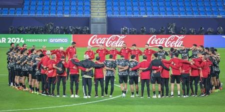 نجم دفاع الأهلي مهدد بالرحيل في الانتقالات الصيفية.. لهذا السبب