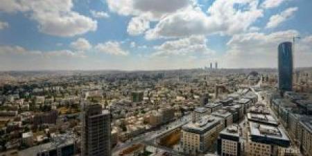 المملكة على موعد مع أجواء معتدلة الحرارة وفرصة لهطول الأمطار في جنوب وشرق المملكة الليلة