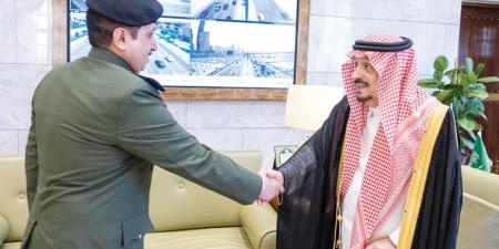 أمير الرياض يستقبل سفير موريتانيا ومدير السجون