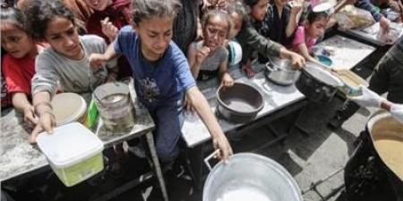 بريطانيا تطالب إسرائيل برفع الحظر عن المساعدات عن أهالي غزة