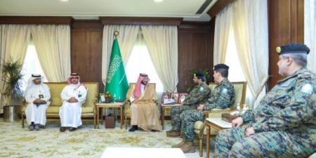 نائب أمير عسير يشيد بدور الأفواج الأمنية في حفظ الأمن