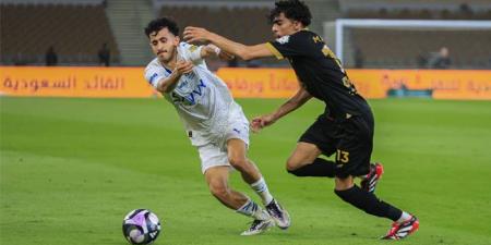 الخلود يضمن البقاء.. تعادل الوحدة والهلال.. والنصر يعبر الخليج