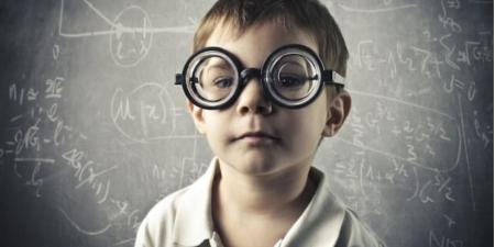 قصر النظر.. مشكلة متنامية تستدعي تحركًا صحيًا ومجتمعيًا