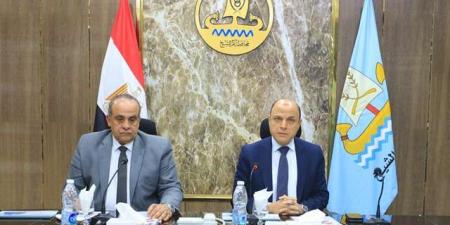 عبد المعطى يبحث كل الإمكانيات لحل أزمة الإسكان بكفرالشيخ