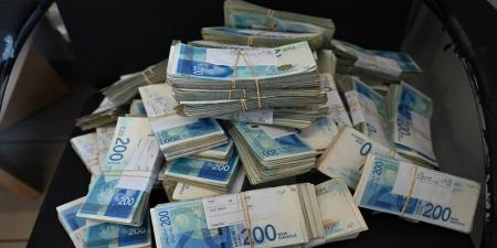 عجز الموازنة في إسرائيل يثير أزمة بين وزارتي المالية والدفاع