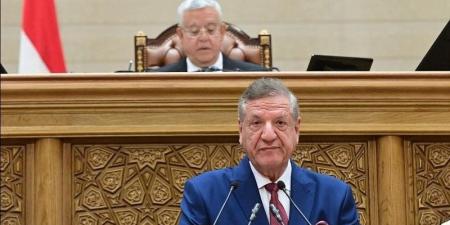 فخرى الفقى: خفض الفائدة يقلص عجز الموازنة ويدعم القطاع الخاص