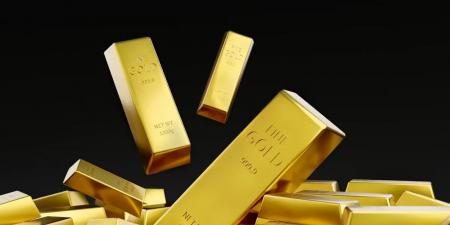 الذهب يتّجه لتكبّد خسائر أسبوعية مع ارتفاع الدولار