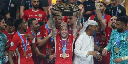 احتفالات مستمرة لجماهير «الفرسان»