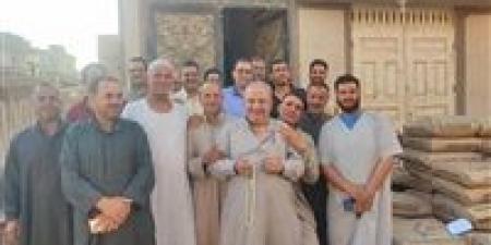 خلال لقائه بأعضاء حزب الجبهة بمنشية عبداللطيف واكد  أبويوسف ينفي عزمه الترشح في الانتخابات البرلمانية المقبلة