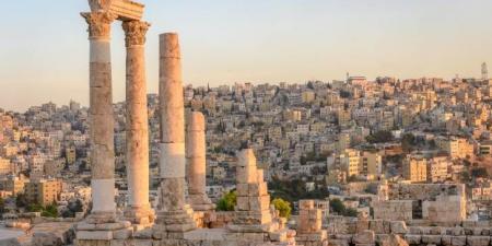 طقس دافىء في أغلب المناطق اليوم ومعتدل الحرارة حتى الثلاثاء