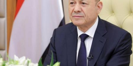 الرئيس اليمني يثمن قرار المملكة بتمديد عقد مشروع مسام لنزع الألغام في بلاده