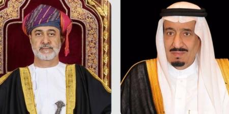 سُّلطان عُمان يهنّئ القيادة بنجاح موسم الحج