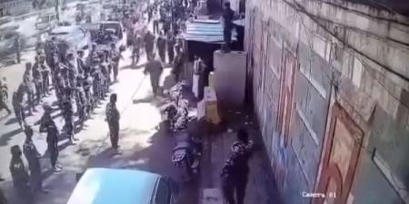 استعراض جماعة الحوثي أمام منزل الشيخ الأحمر بصنعاء.. هل تكريس لقوتها أم انعكاس يفضح خوفها ورعبها؟