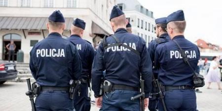 بولندا تتهم ستة أشخاص بالتجسس