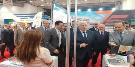 جامعة القاهرة تتألق بمعرض التعليم العالي 2025