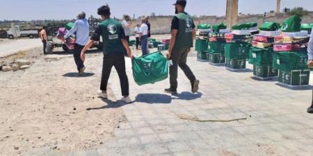 مركز الملك سلمان يوزّع حقائب إيوائية وعناية شخصية للنازحين في محافظة درعا