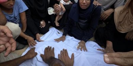 الجيش الإسرائيلي يقتل 18 فلسطينيا بغزة منذ فجر الجمعة