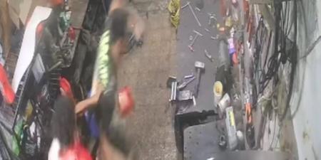 ضبط سائق توك توك لاعتدائه على صاحب ورشة بسبب خلافات على أجره الصيانة
