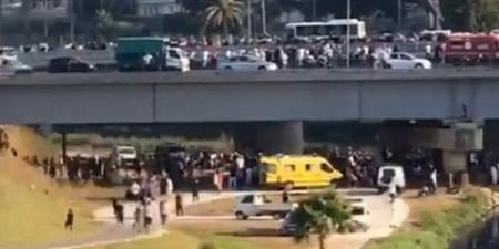 الجزائر.. مصرع 18 شخصا وإصابة 9 آخرين في سقوط حافلة في واد الحراش