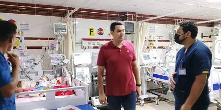 وكيل صحة البحيرة  يتفقد الأطفال التخصصي بأبوحمص 