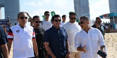 وزير الرياضة يطلق ماراثون العلمين الدولي في أجواء احتفالية ضمن فعاليات "30 يوم تحدي"