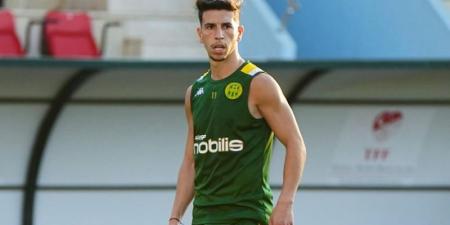 اللاعب كسيلة بوعالية 'مكشخ'