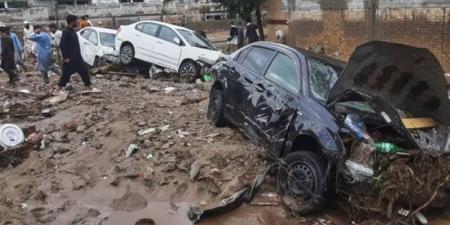 ارتفاع حصيلة ضحايا الفيضانات في باكستان إلى 400 قتيل