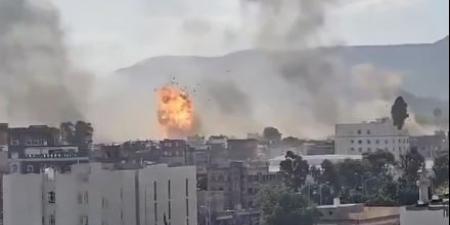 البحرية الإسرائيلية تشن غارة على محطة توليد كهرباء في صنعاء