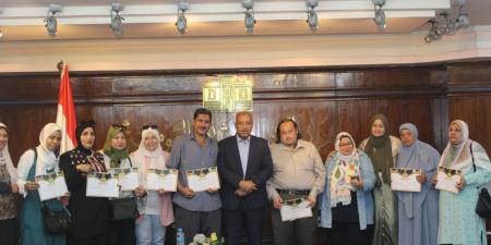 دار الكتب والوثائق تحتفل بختام الدورات التدريبية لموظفيها