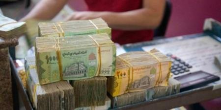 وزير العدل يوجه بحظر استخدام العملات الأجنبية في الرسوم الدراسية والعلاجية وتذاكر السفر