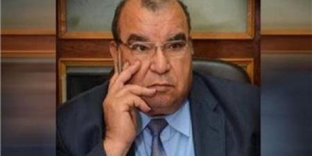 رفعت فياض يكتب: بعد بدء إمتحانات الدور الثانى أول امس فك الغموض فى وجود أماكن لطلاب المرحلة الثالثة بكليات القمة بالجامعات
