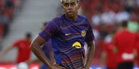 لامين يامال يختار مكاناً غريباً للتدريب