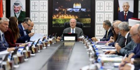 الحكومة الفلسطينية تطالب بإجراءات دولية ملزمة لوقف الحرب على غزة