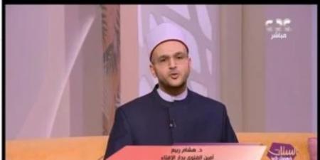 أمين الفتوى لـ الستات مايعرفوش يكدبوا: لا توجد صداقة بين الرجل والمرأة.. فيديو